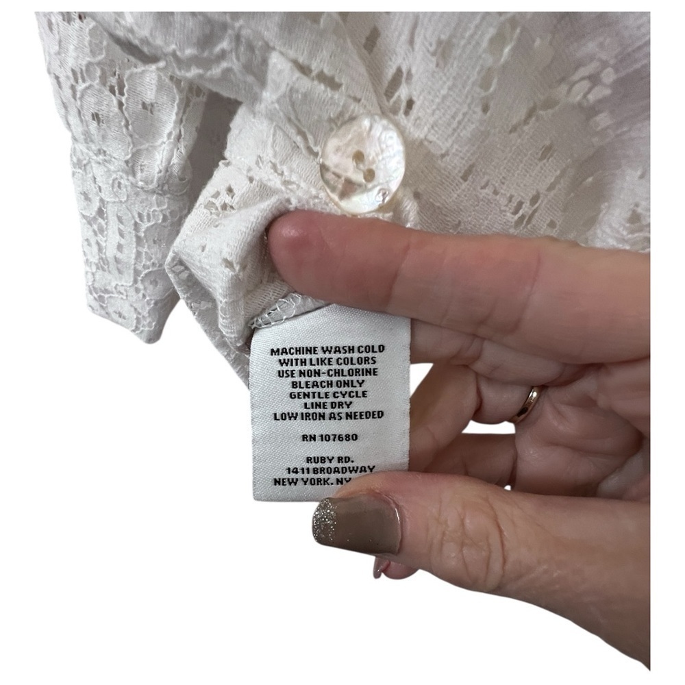 Ruby Rd. White Lace Button-Up Blouse - Picture 3 of 4